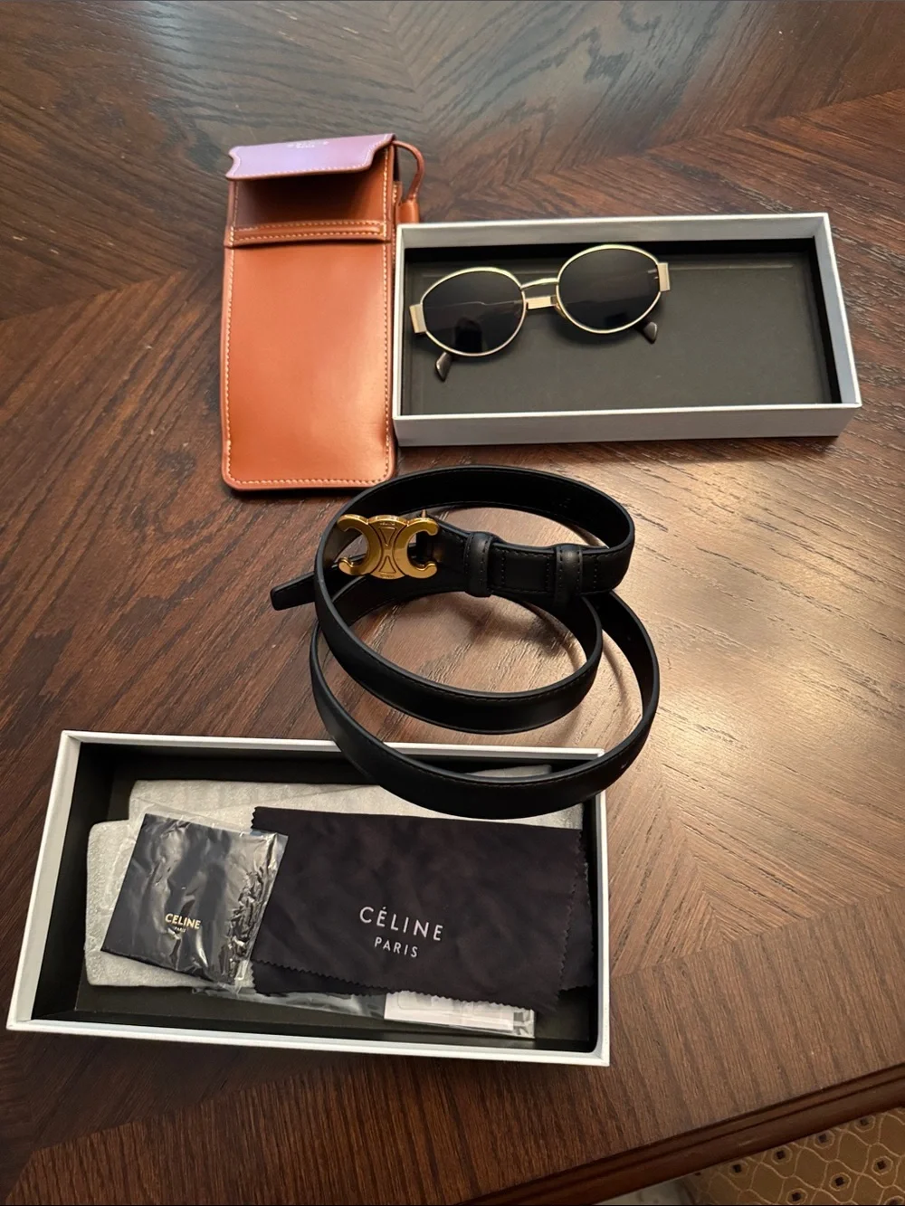 Non brand belt and sunglasses